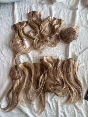 Hidden Crown Honey Blonde Layered Clip-In Hair Extensions Set